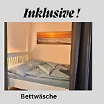 Gemuetlich 6, Netflix Und Kaffee Frei, Parken Vor Der Tuer * Lübeck