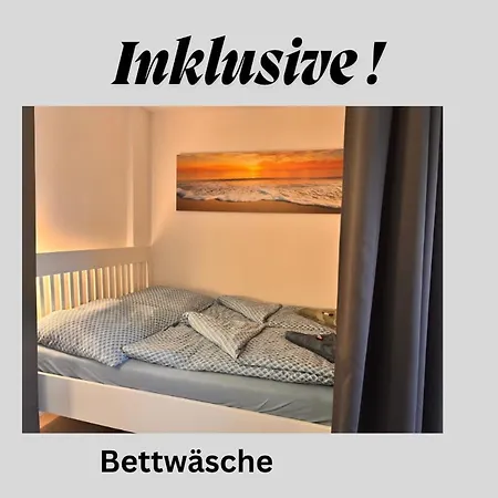 Gemuetlich 6, Netflix Und Kaffee Frei, Parken Vor Der Tuer * Lübeck
